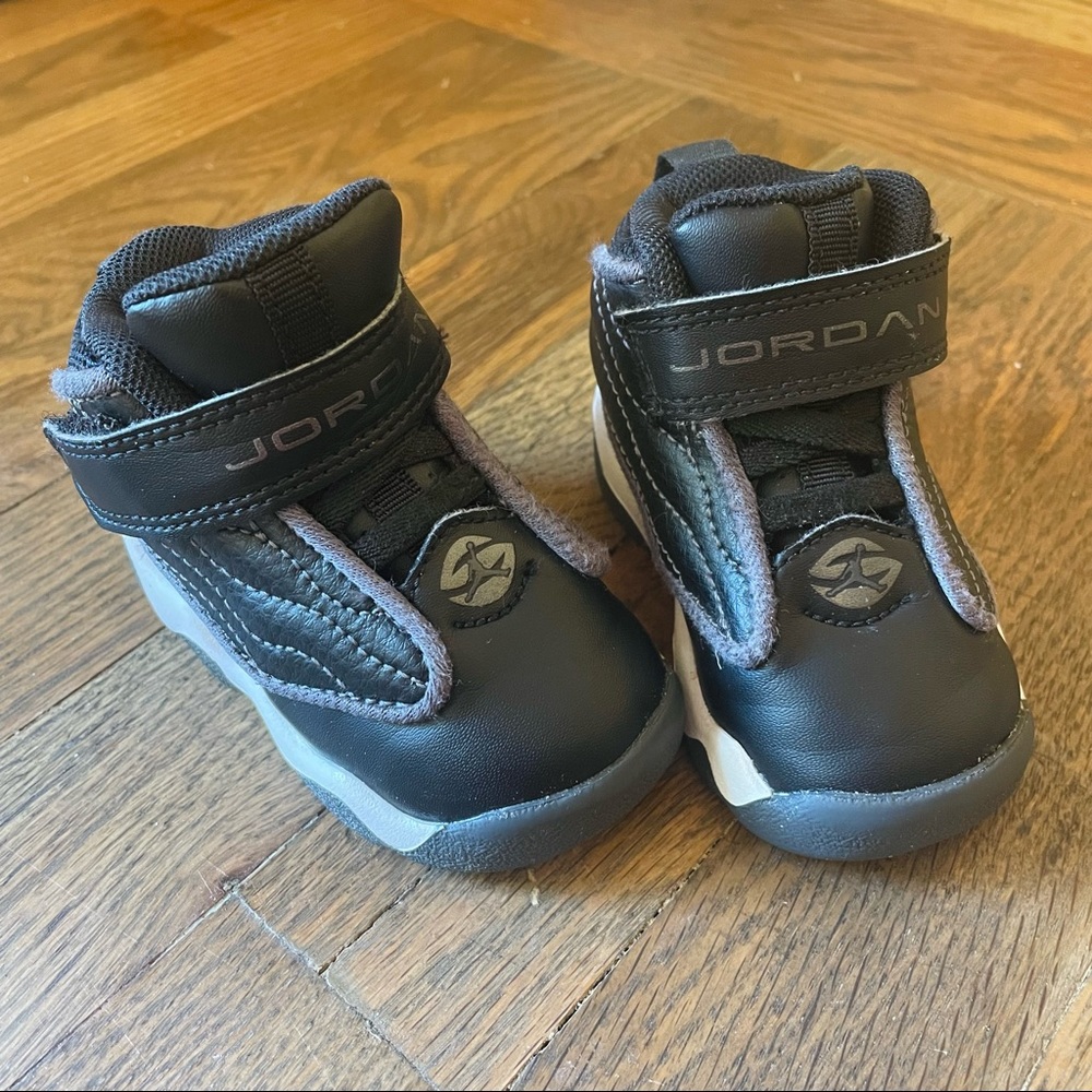 JORDAN - NIKE - boys black high top shoes, baby/toddler size 3
